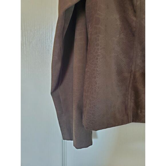 Women's Faux Suede Animal Print Jacket, Olive Green Alligator Zip Front, Size 12 - Picture 4 of 7